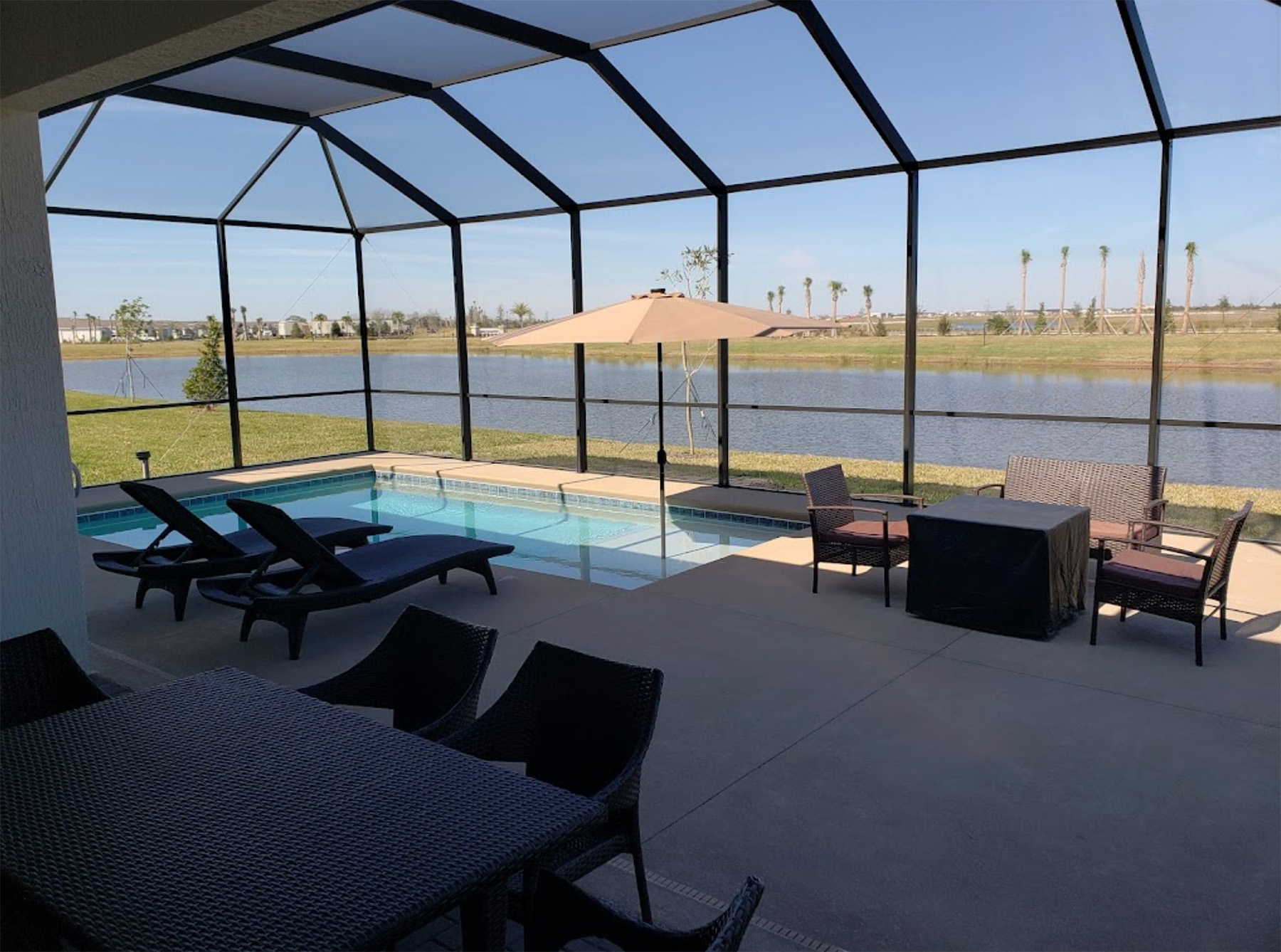 Pool Screen Enclosures – Design Pro Screens